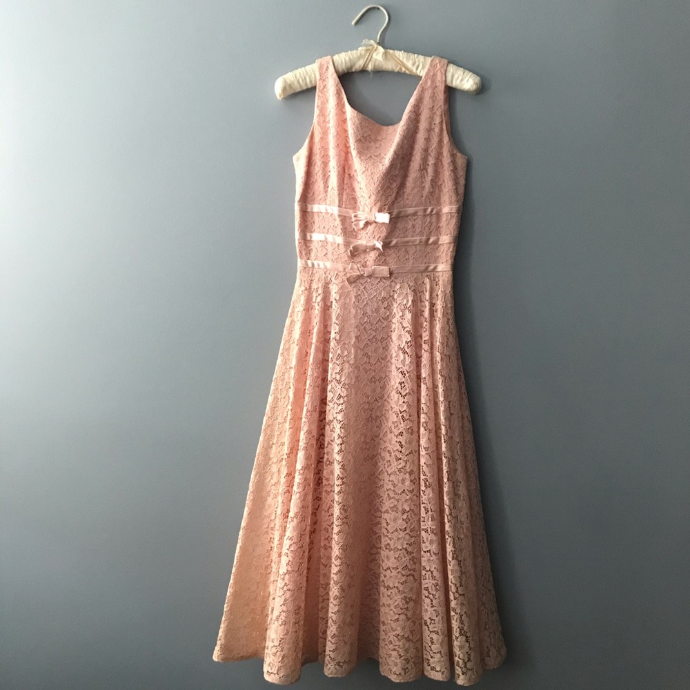 Light Pink - image 3